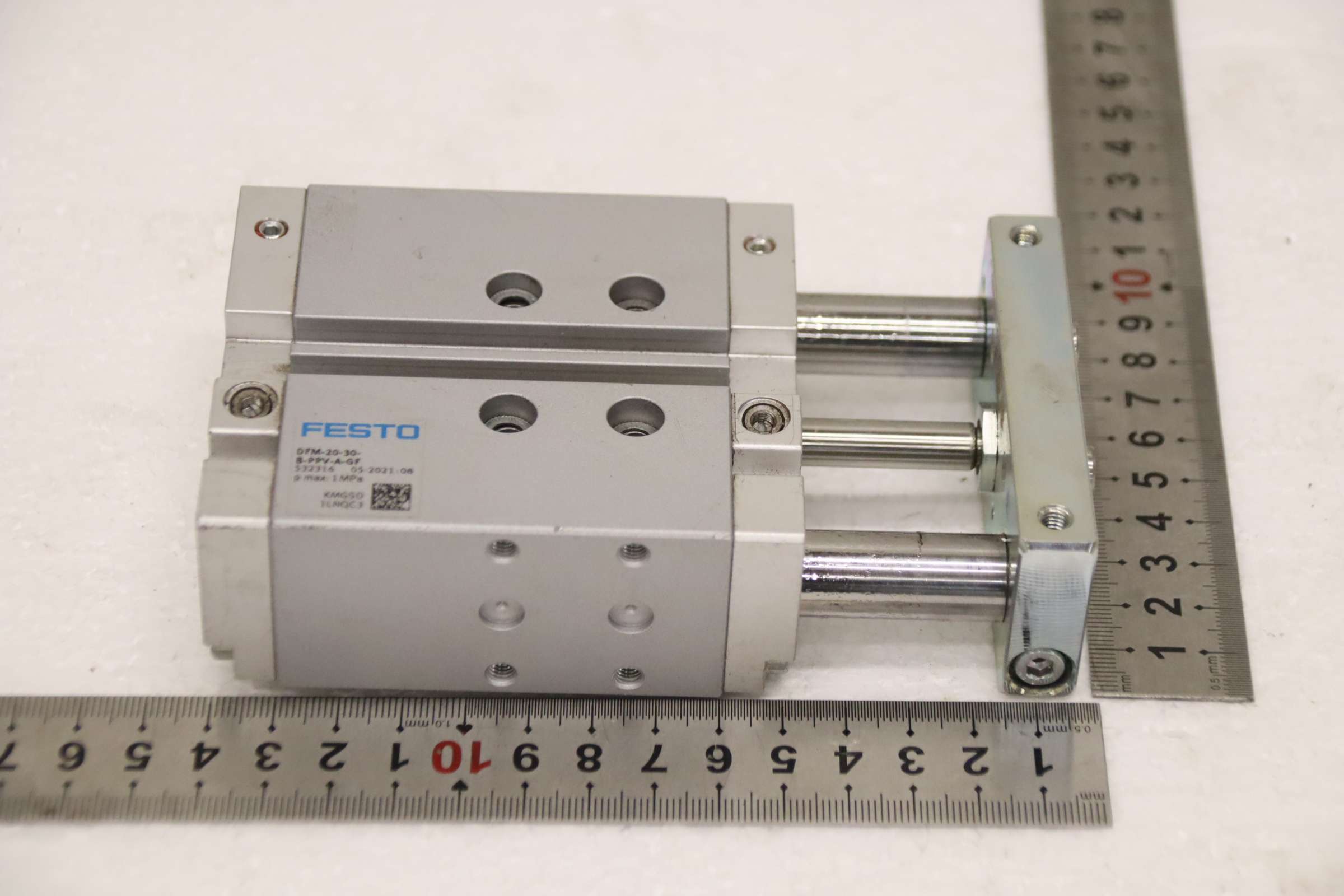 Führungszylinder von Festo - DFM-20-30-B-PPV-A-GF 532316 – Bild 13