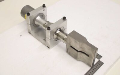 Alternative view of Ultraschall-Schweißwandler Ultraschall-Schwingeinheit von Dukane - 41B30 2.0  002024-01-4002-04 31/20