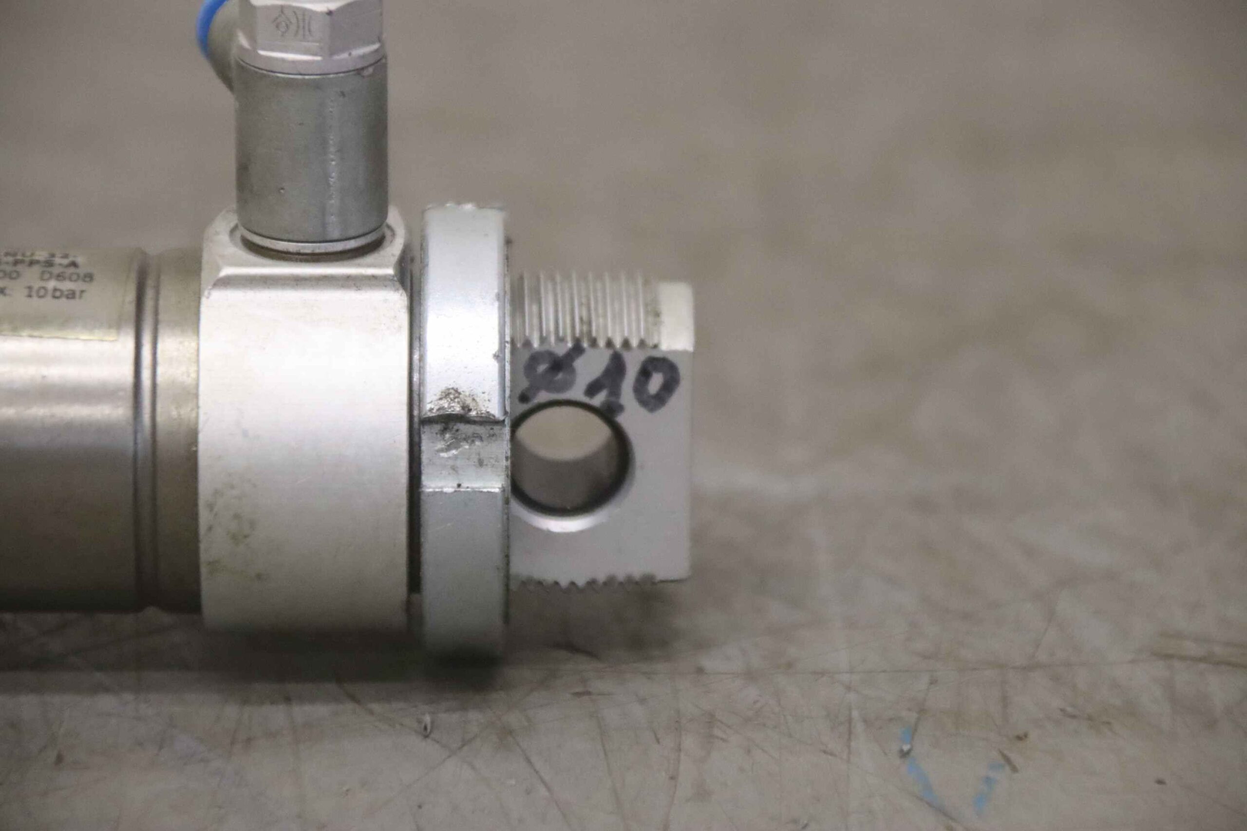 Pneumatikzylinder mit Näherungsschalter von Festo - DSNU-32-125-PPS-A – Bild 6