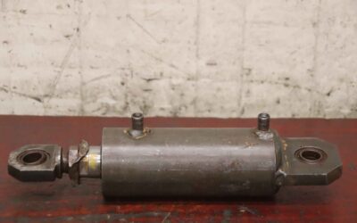 Hydraulikzylinder von unbekannt - Hub 20 mm – Bild 3
