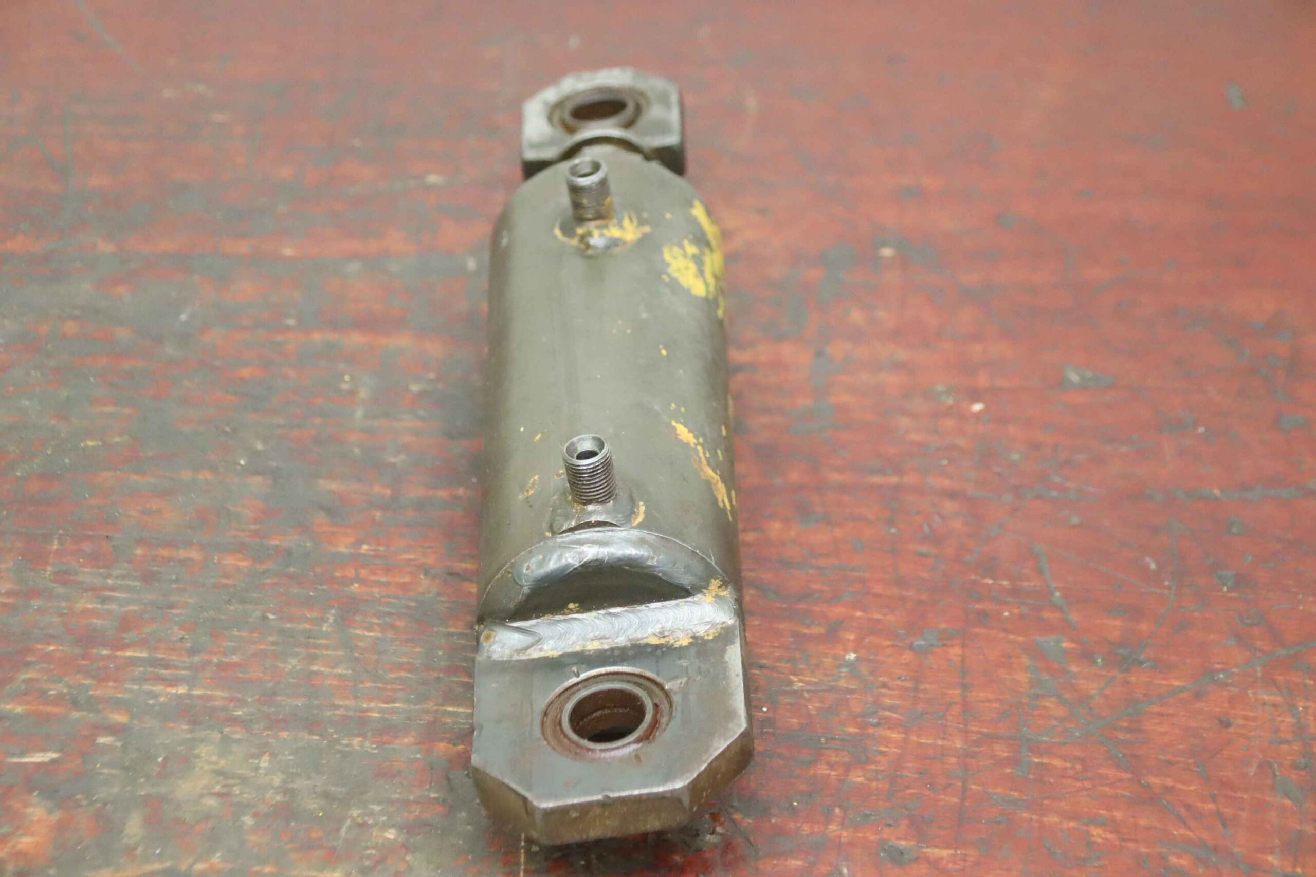 Hydraulikzylinder von unbekannt - Hub 20 mm – Bild 4