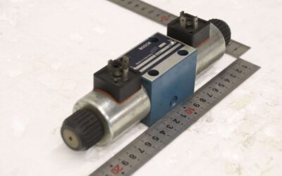 Alternative view of Wegeventil von Bosch - 0 810 091 240