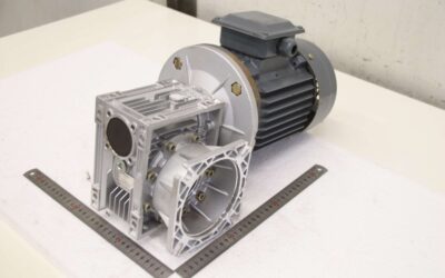 Getriebemotor 1,1 kW 143 U/min von Dalian NET - NMRV   Y2-90S-4