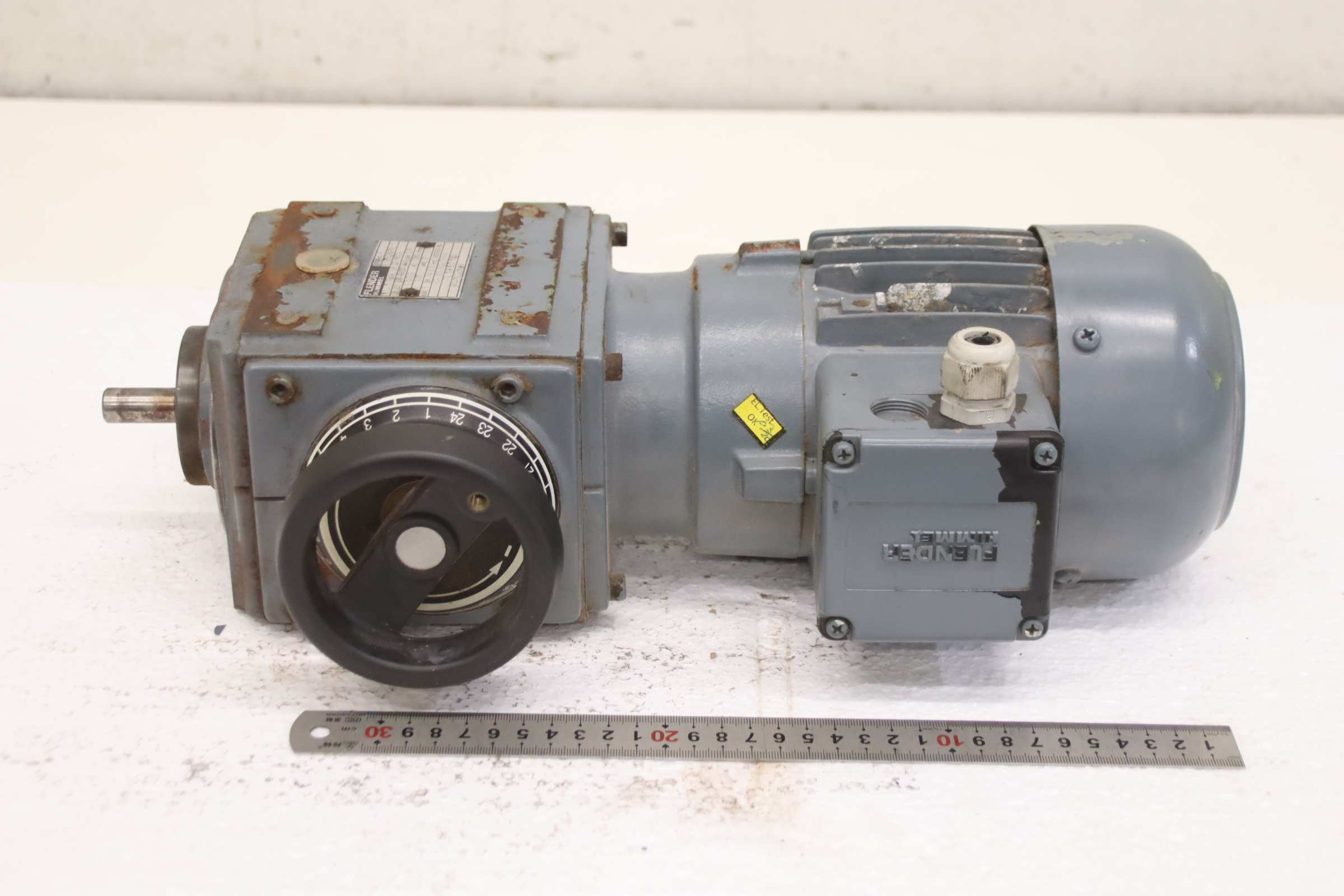 regelbarer Getriebemotor 0,37 kW 160-1600 U/min von Flender Himmel - LK 02-M1C4 – Bild 5