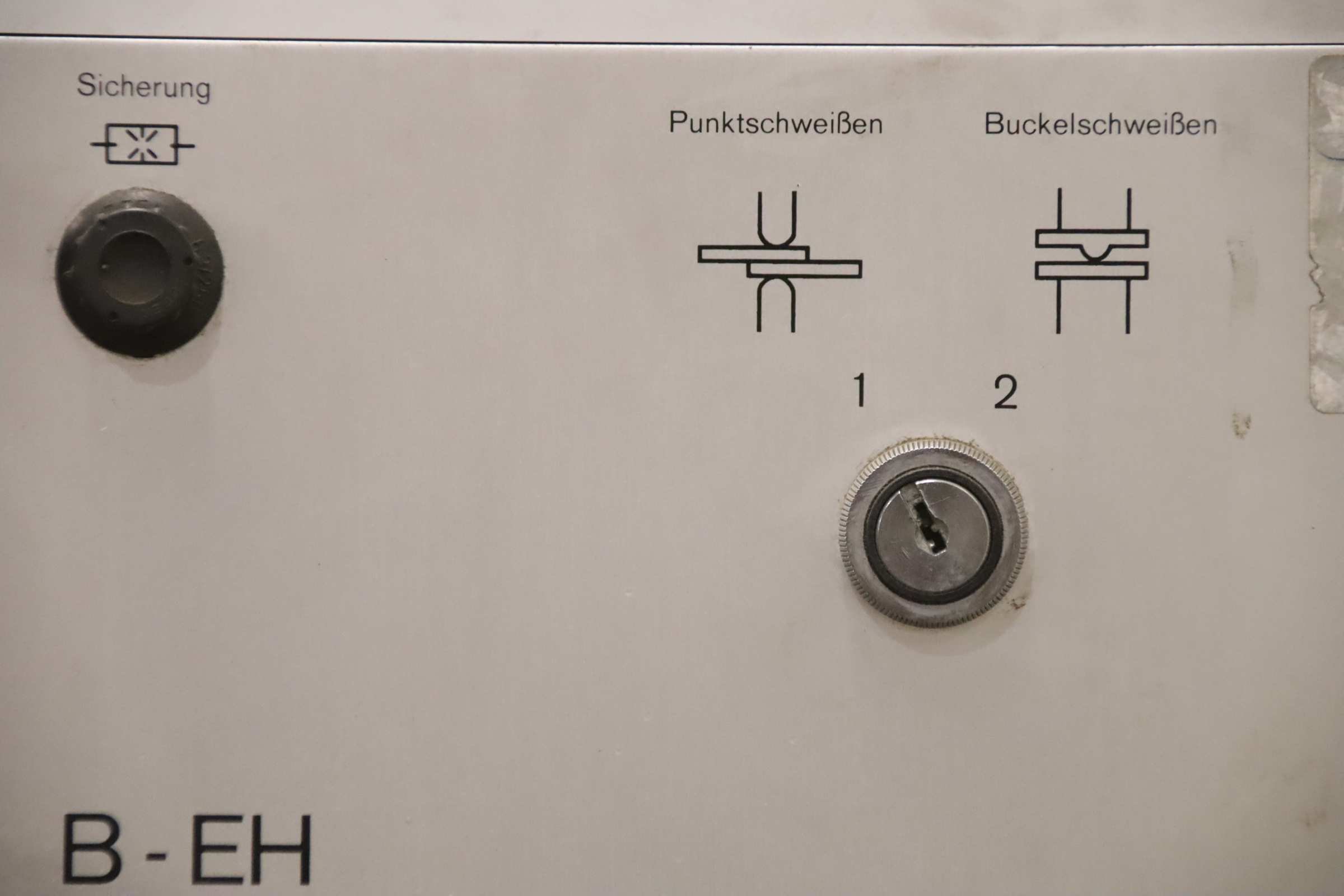 Punktschweißmaschine 200 kVA von Dalex - PMS 14-4 – Bild 9