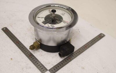 Kontaktmanometer 0-400 bar von VDO - 220/210/H140 mm