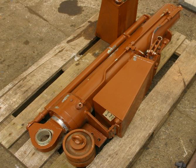 Stützzylinder mit Handpumpe von mit Stützrollen - 130/100/700 – Bild 3