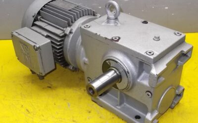 Alternative view of Getriebemotor 1,5 kW 161 U/min von SEW EURODRIVE - S60DT90L-4TF