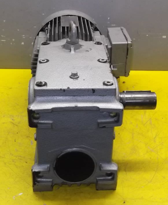 Getriebemotor 1,5 kW 161 U/min von SEW EURODRIVE - S60DT90L-4TF – Bild 3