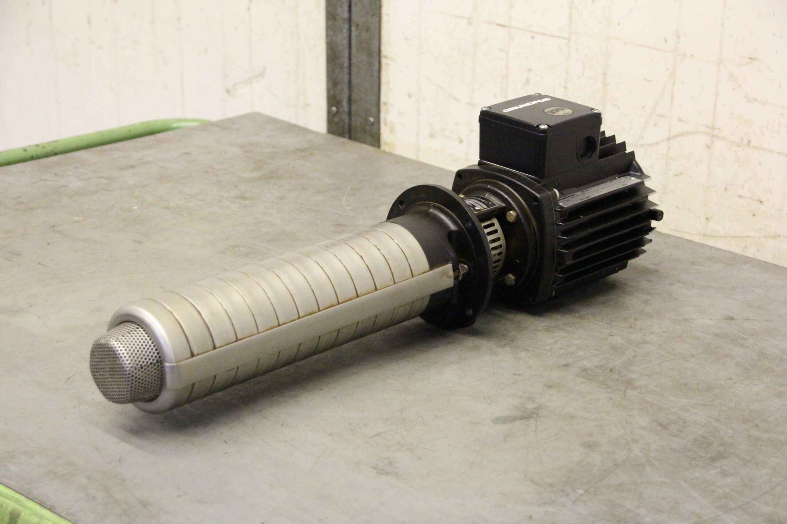 Kreiselpumpe Kühlwasserpumpe von Grundfos - SPK1-11/8 A-A-A