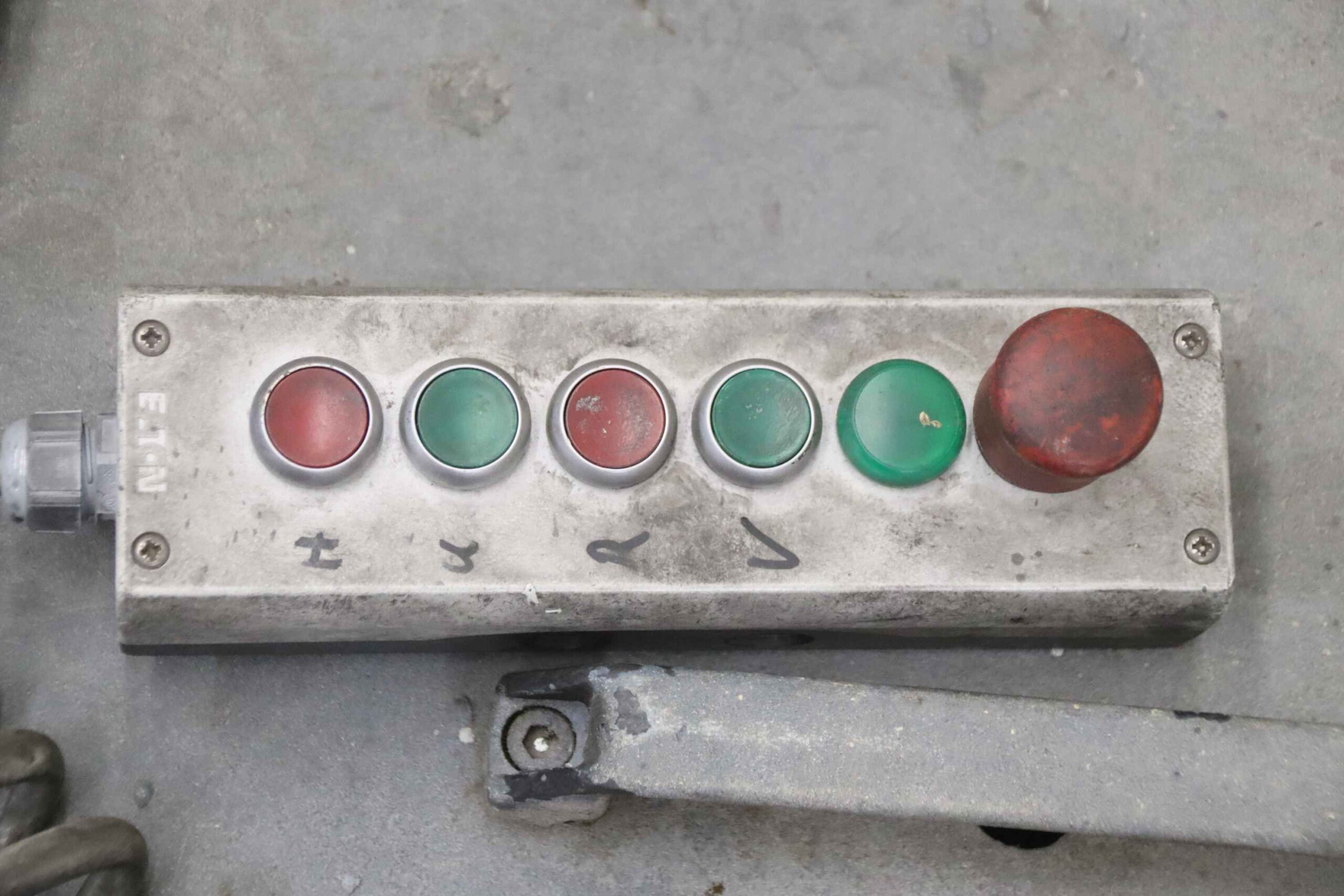 Gleiswagen 20 Tonnen mit Antrieb batteriebetrieben von Mechanic - Schienenwagen MTA mit Hubzylinder – Bild 8