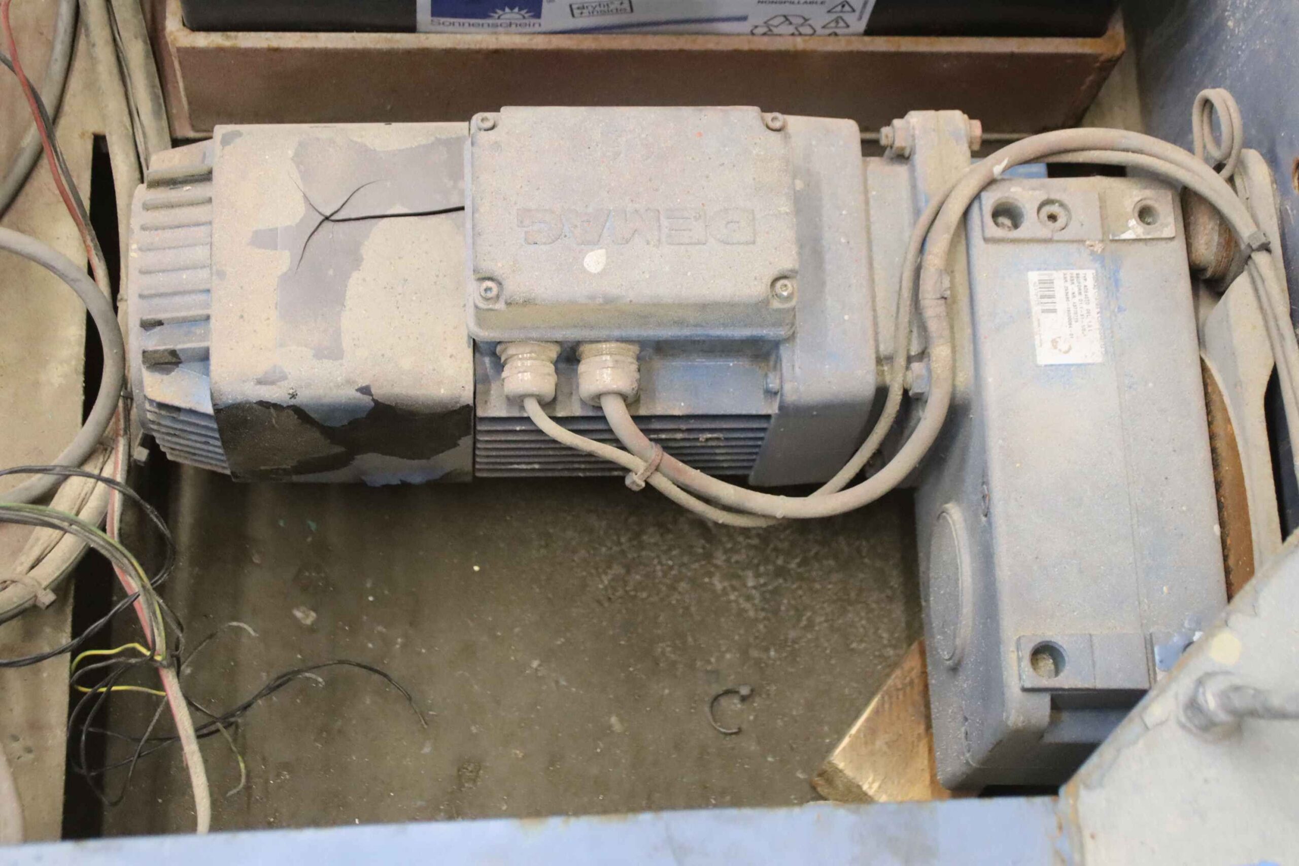 Gleiswagen 20 Tonnen mit Antrieb batteriebetrieben von Mechanic - Schienenwagen MTA mit Hubzylinder – Bild 11