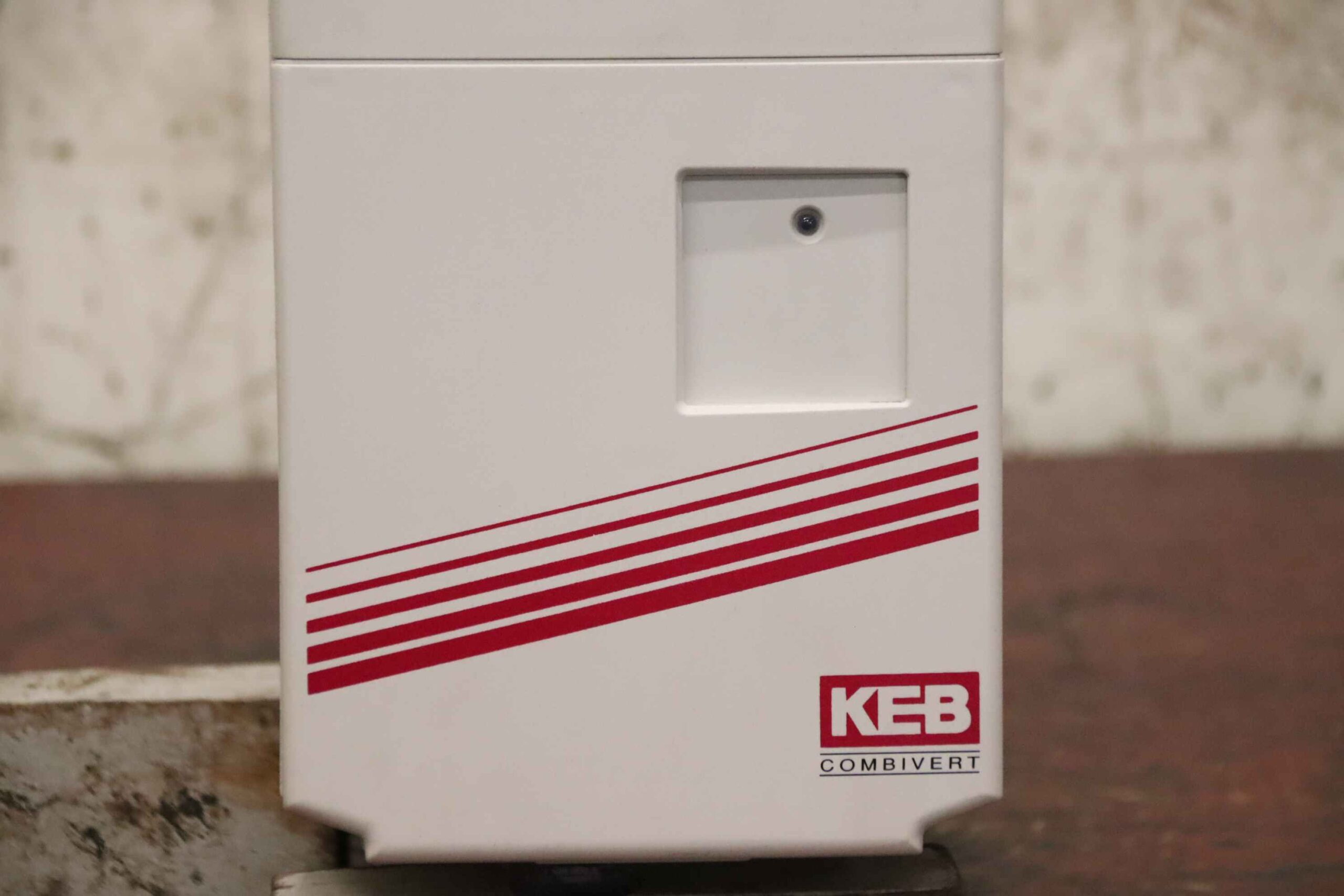 Frequenzumrichter 15 kW von KEB - Combivert F4 16 F4 C1G-M440/2 2 – Bild 5