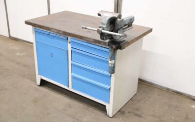 Werkbank mit Schraubstock von Lista Heuer Front - 1250/700/H850 mm