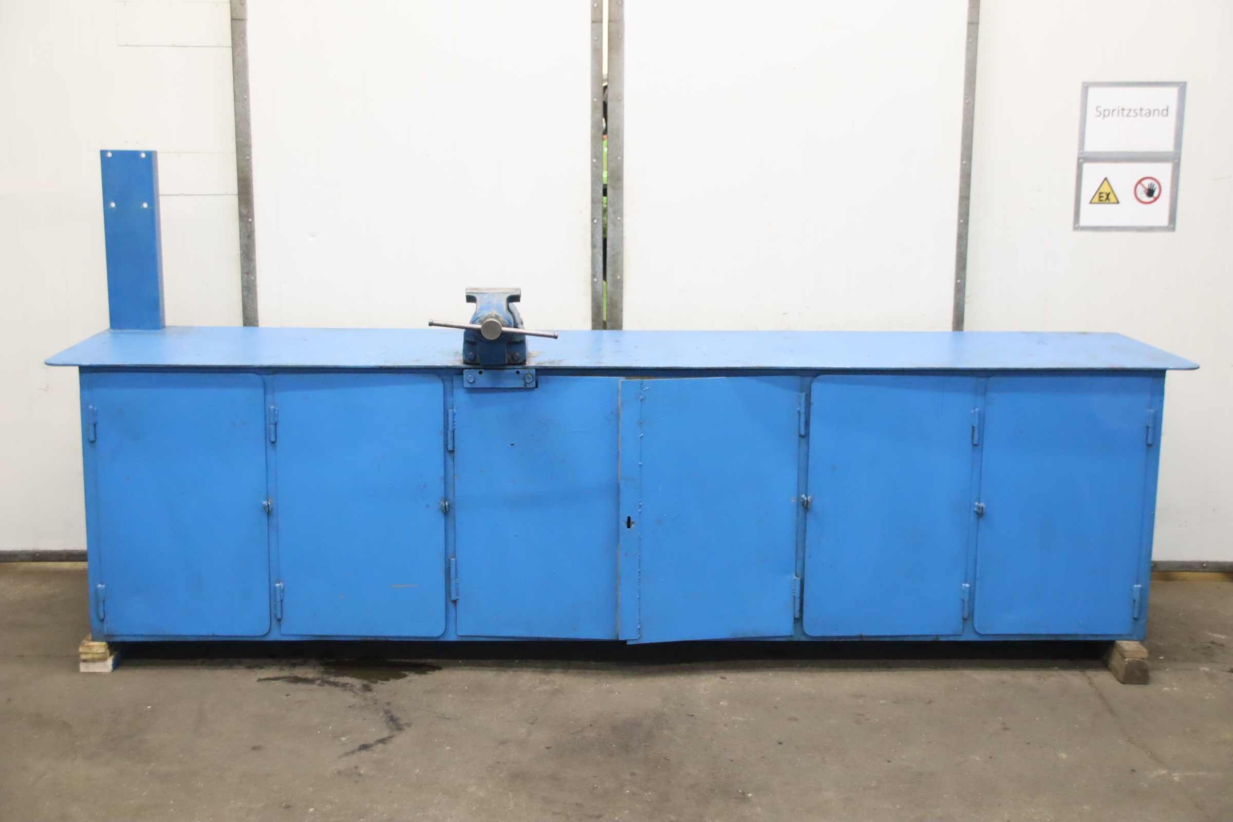 Werkbank mit Schraubstock von unbekannt** - 3305/970/H1400 mm – Bild 4