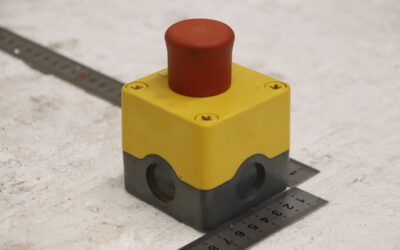 Alternative view of Not-Aus-Taster von unbekannt - 70/70/H100 mm