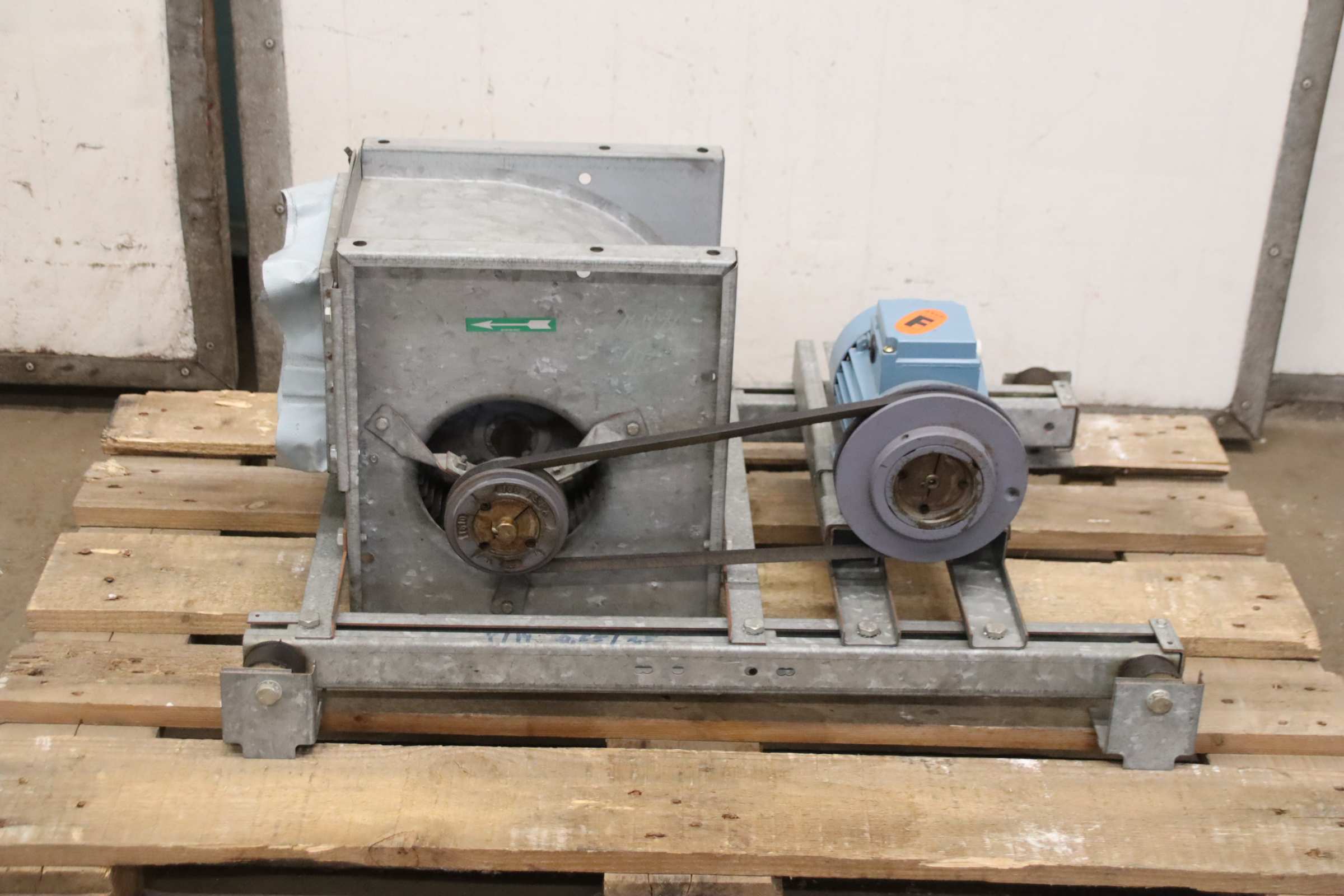 Absauggebläse 0,4/0,1 kW 1390/690 U/min von unbekannt - Lüfterrad 2x Ø 200 x 80 mm – Bild 3