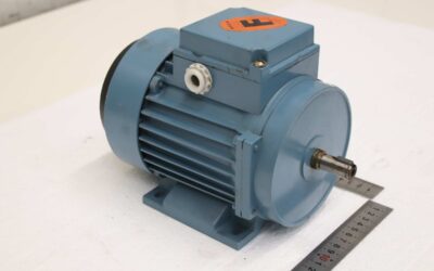 Alternative view of Elektromotor 0,4/0,1 kW 1390/690 U/min von ASEA - MT71 B14-4/8