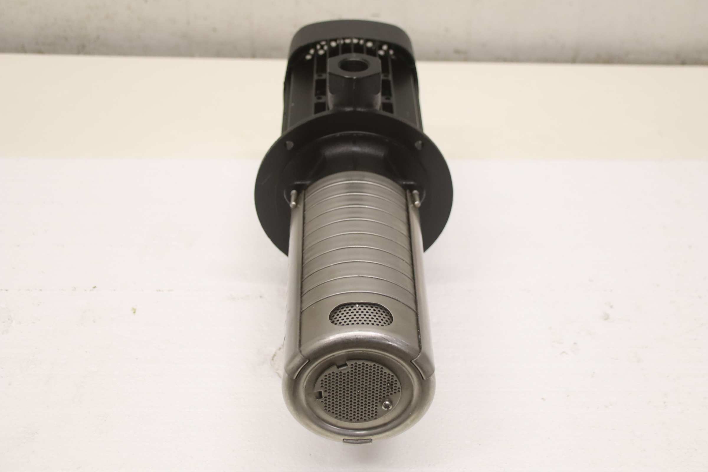 Kreiselpumpe Kühlwasserpumpe 1,1 kW von Grundfos - MTH2-90/7 A-W-A-AUUV – Bild 8