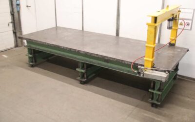 Alternative view of Aufspannplatte mit Richtpresse von unbekannt - 1510/4025/H900 mm