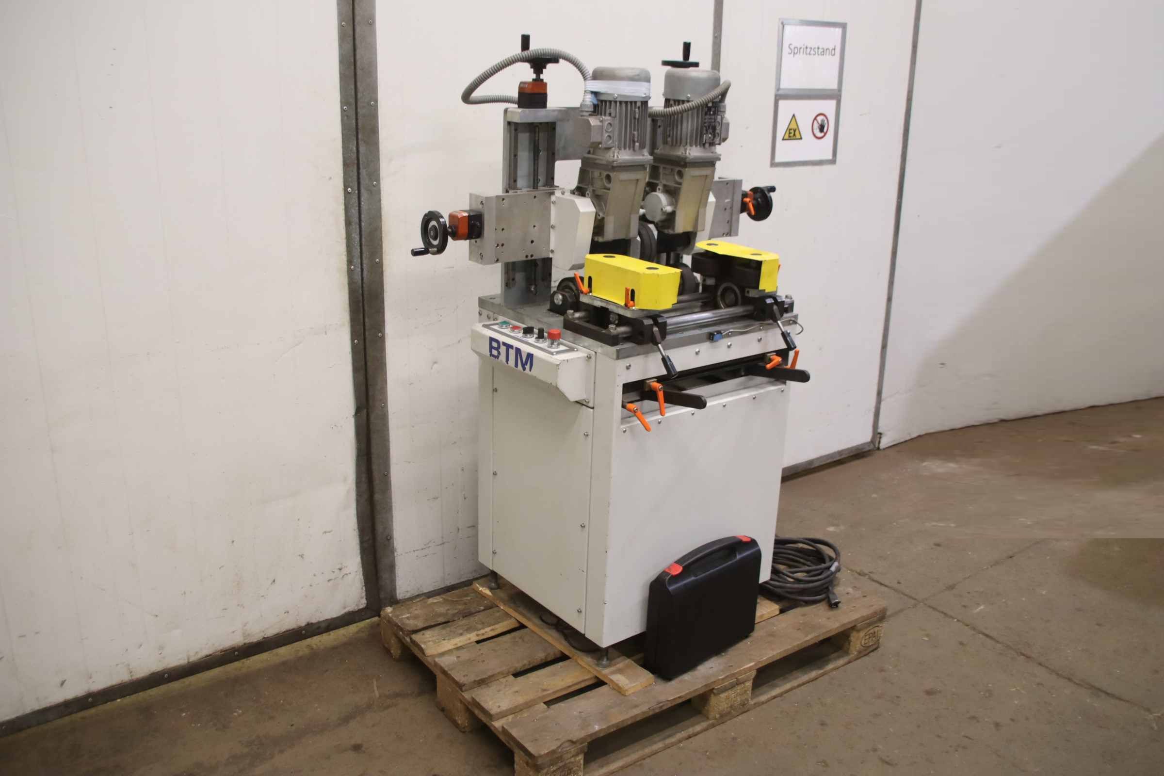 Rändelmaschine von Aluro - BTM Knurling Machine – Bild 2