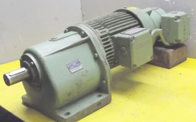 Getriebemotor 0,55 kW 54 U/min von BAUER - G12-11/DK84-200