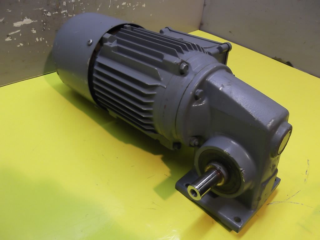 Getriebemotor 0,75 kW 114 U/min von Nord - SK80L/4 – Bild 2