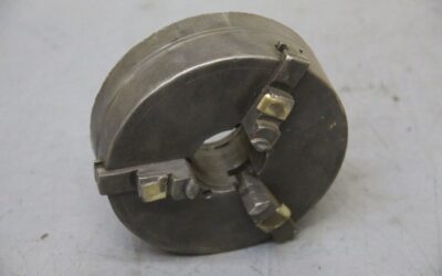 Dreibackenfutter von unbekannt** - Durchmesser 130 mm