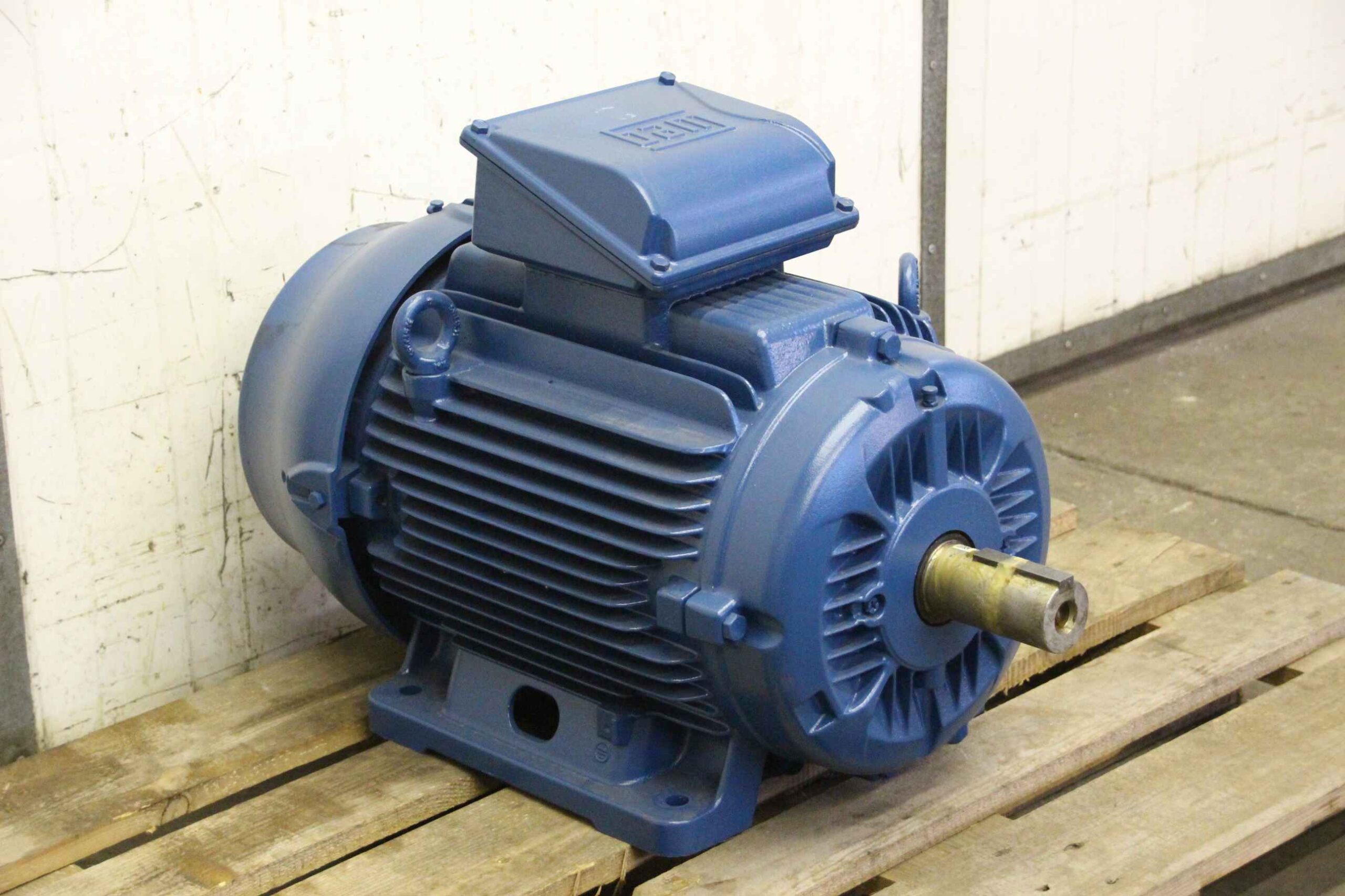 Elektromotor 30 kW 2970 U/min von Aerzen WEG** - 200L-02 – Bild 2