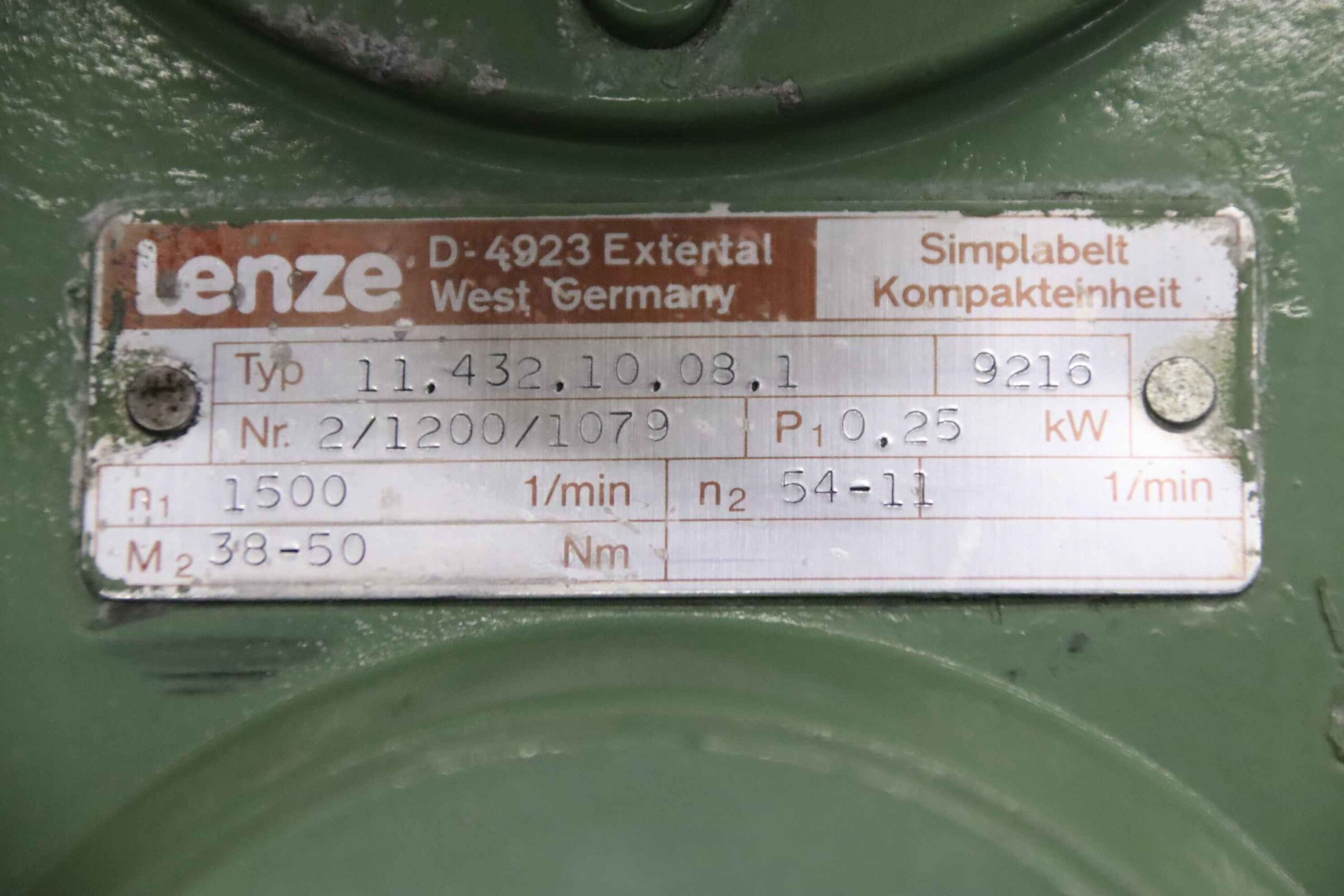 regelbarer Getriebemotor 0,25 kW 54 - 11 U/min von Lenze - 11.432.10.08.1 B7KB4-044H – Bild 7