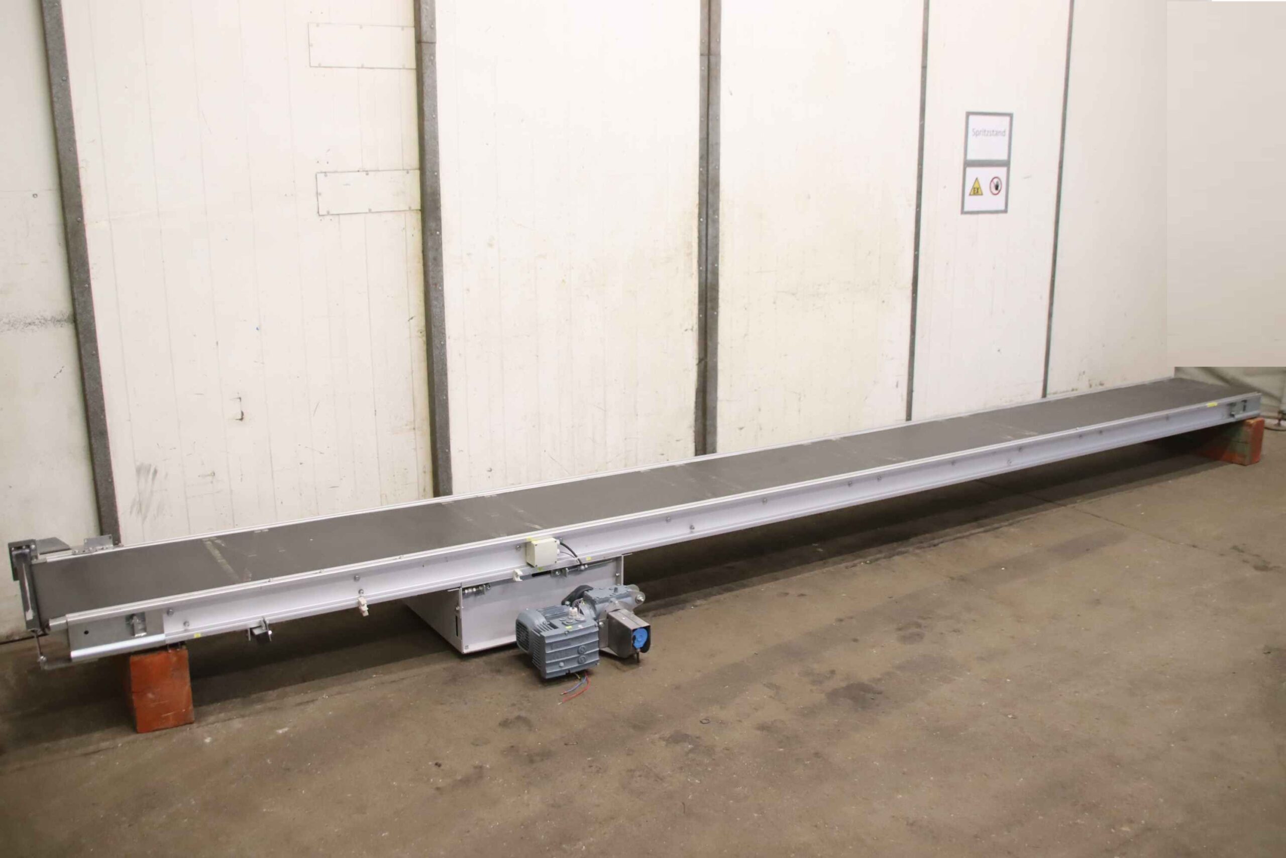 Förderband frequenzgeregelt von Interroll - 5685 x 455 mm – Bild 2