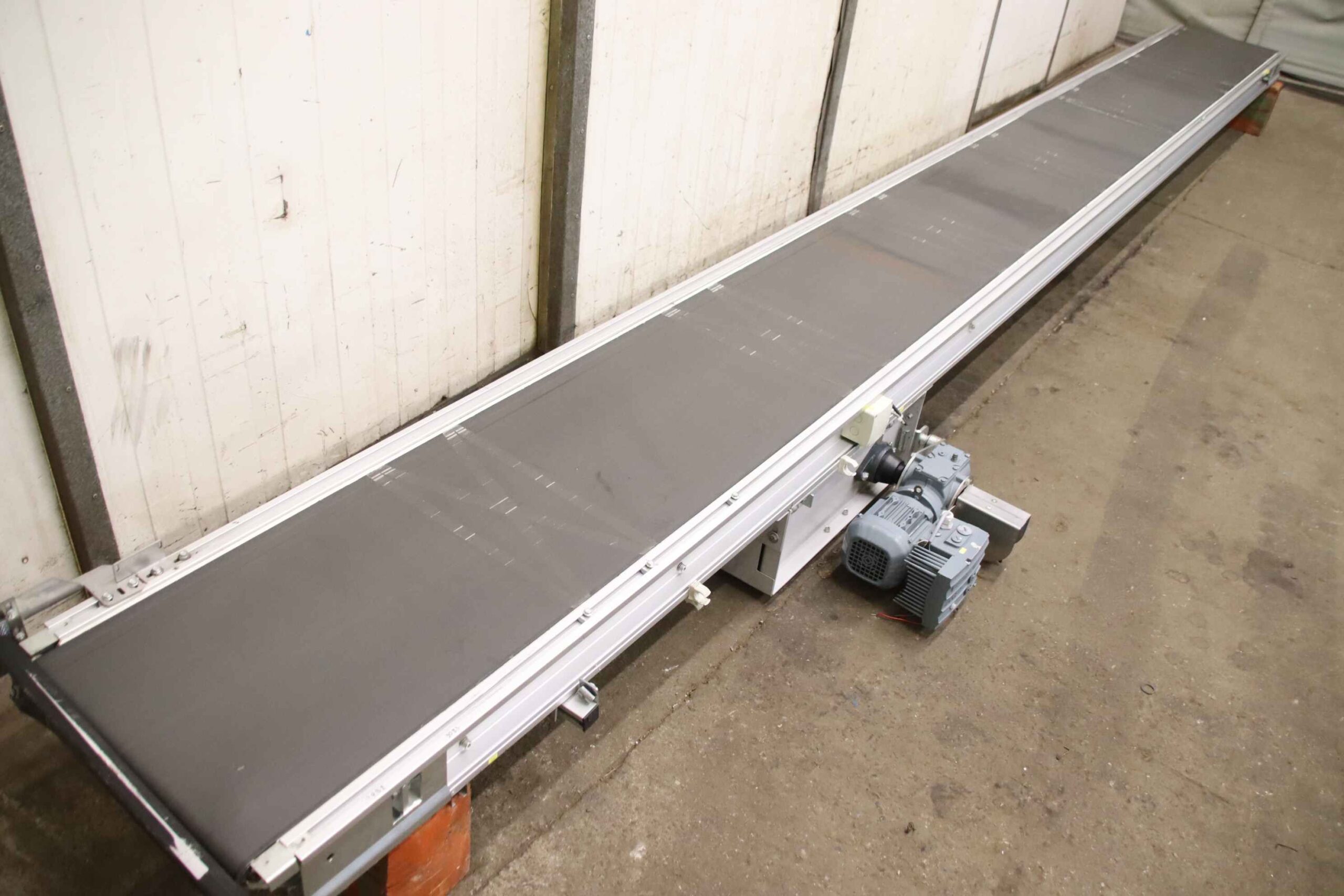 Förderband frequenzgeregelt von Interroll - 5685 x 455 mm – Bild 4