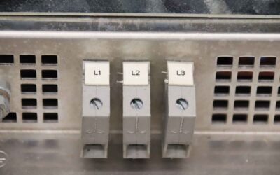 Frequenzumrichter 15 kW von KEB - Combivert F4 16 F4 C1G-M440/2 2 – Bild 12