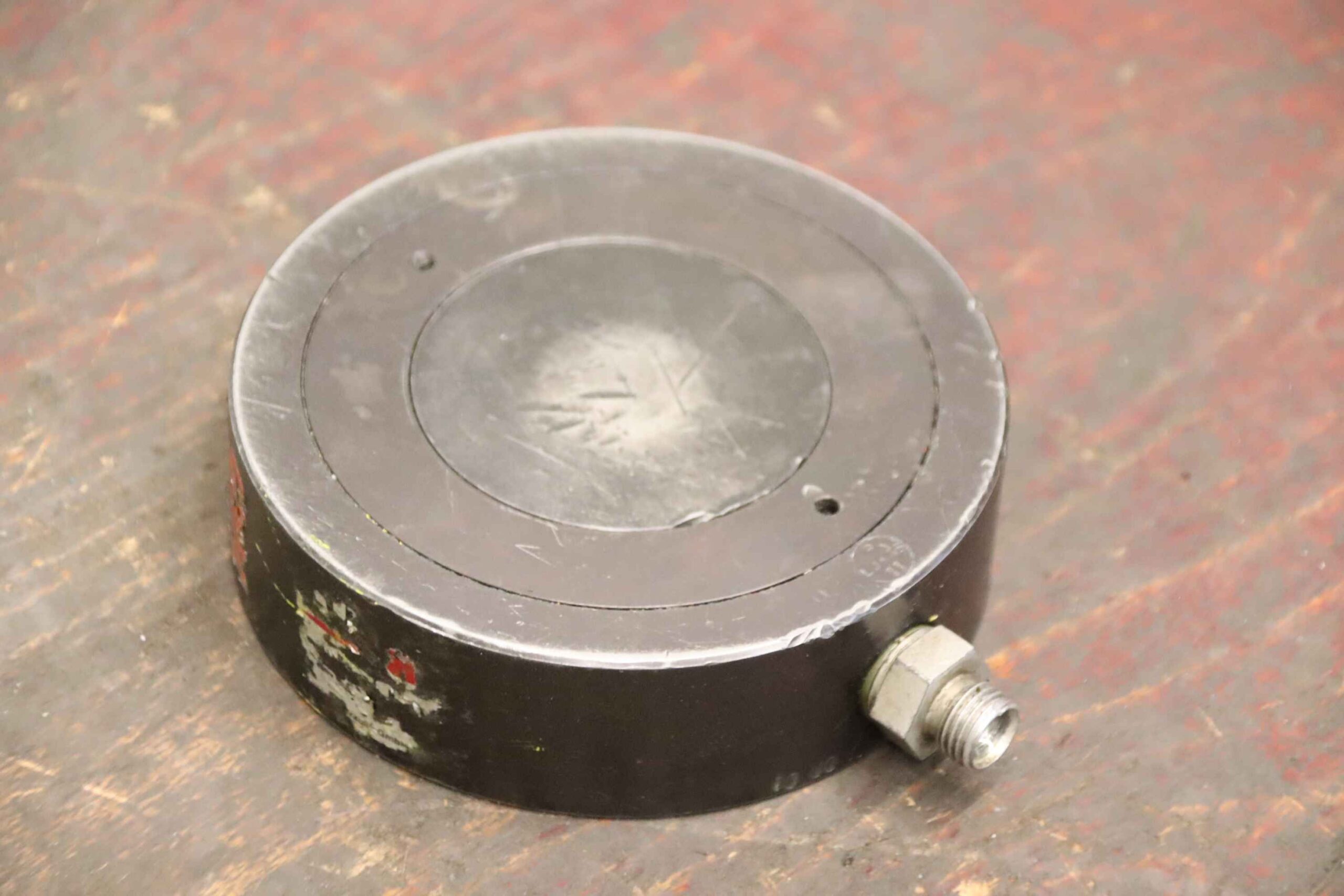 Kurzhub-Schwerlastzylinder von unbekannt - Hub 10 mm – Bild 2