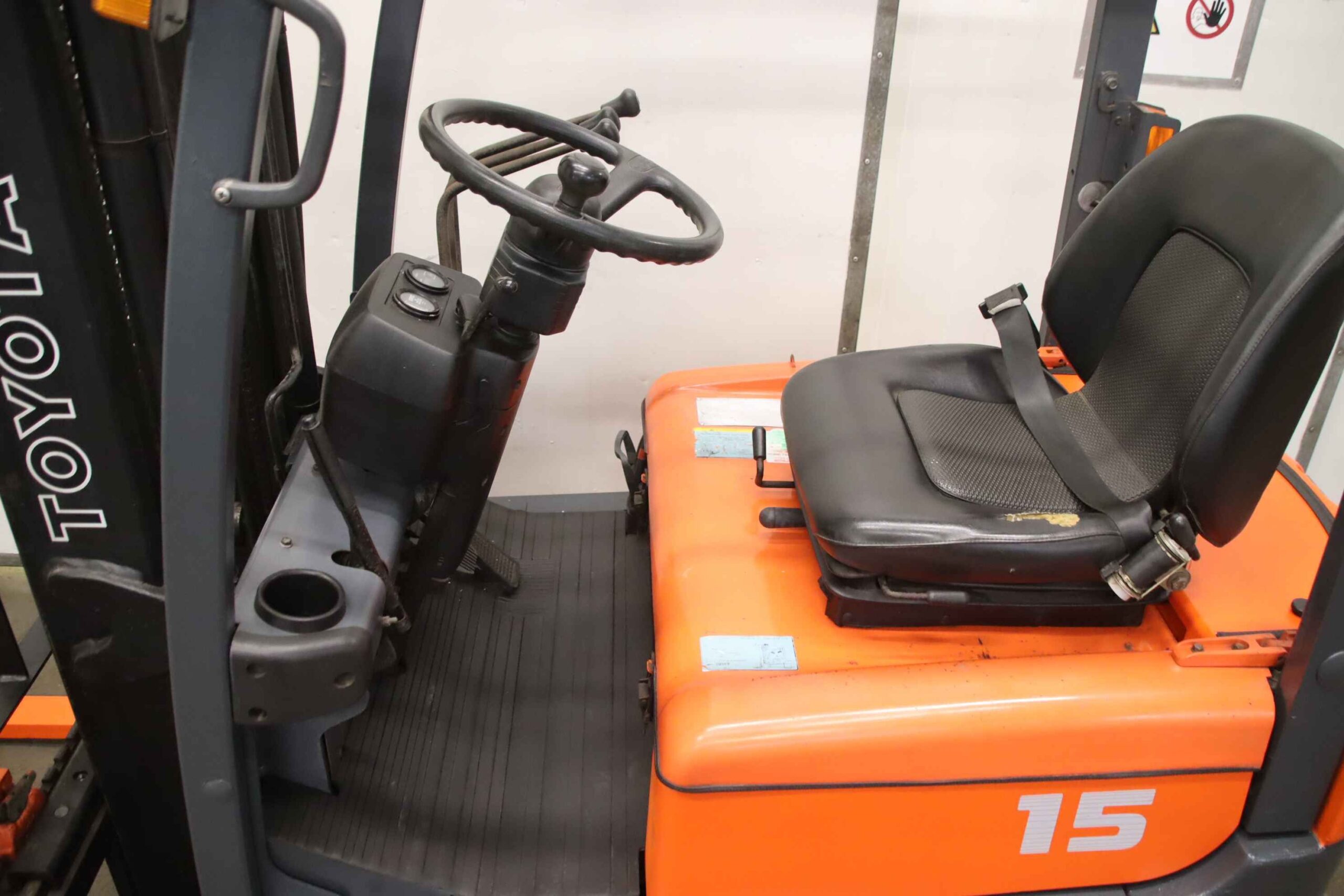 Elektrostapler von Toyota - FBESF 15 – Bild 12
