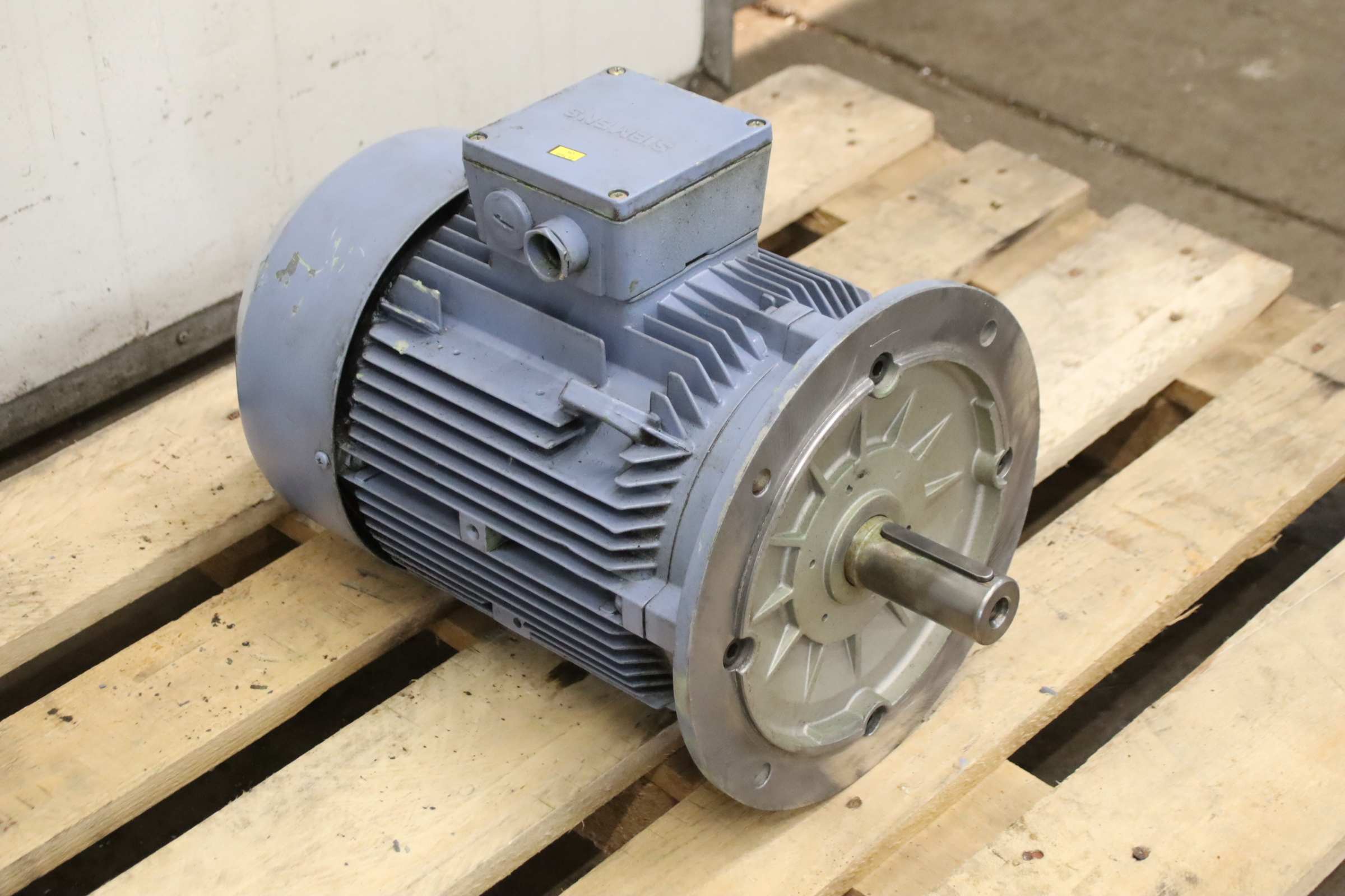 Elektromotor 7,5 kW 1450 U/min von SIEMENS** - 1LA5 133-4AA71 – Bild 2