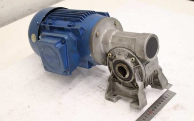 Alternative view of Getriebemotor 0,55 kW 50 U/min von Bonfiglioli elsto - MVF 49/F  ES FC 80M4A-40