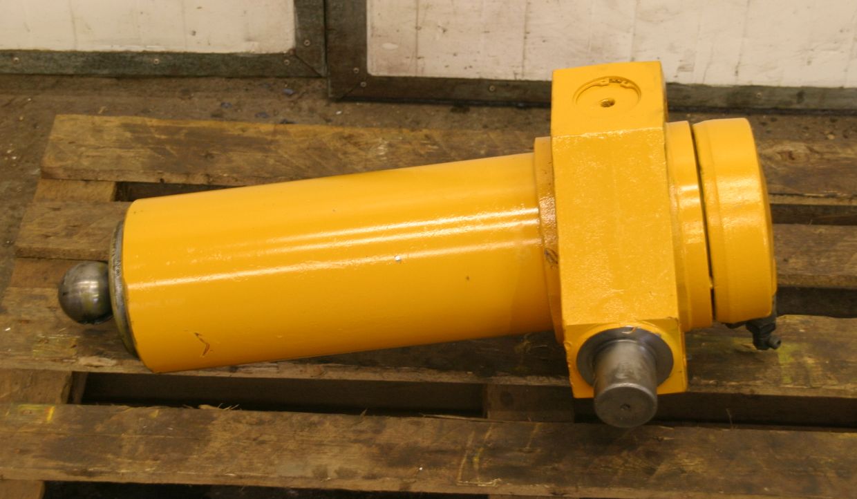 Teleskopzylinder von HUSS - Hub 2170 mm – Bild 7