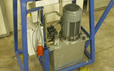 Alternative view of Hydraulikstanze von hm Werkzeugbau Bremen - Hub 20 mm