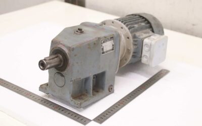 Getriebemotor 0,37 kW 45 U/min von Nord** - SK12-71 L/4  SK 71 L/4