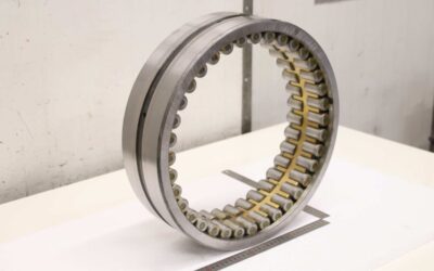Alternative view of Zylinderrollenlager von NSK - NNU4960E4C3DR  Ø 420 mm