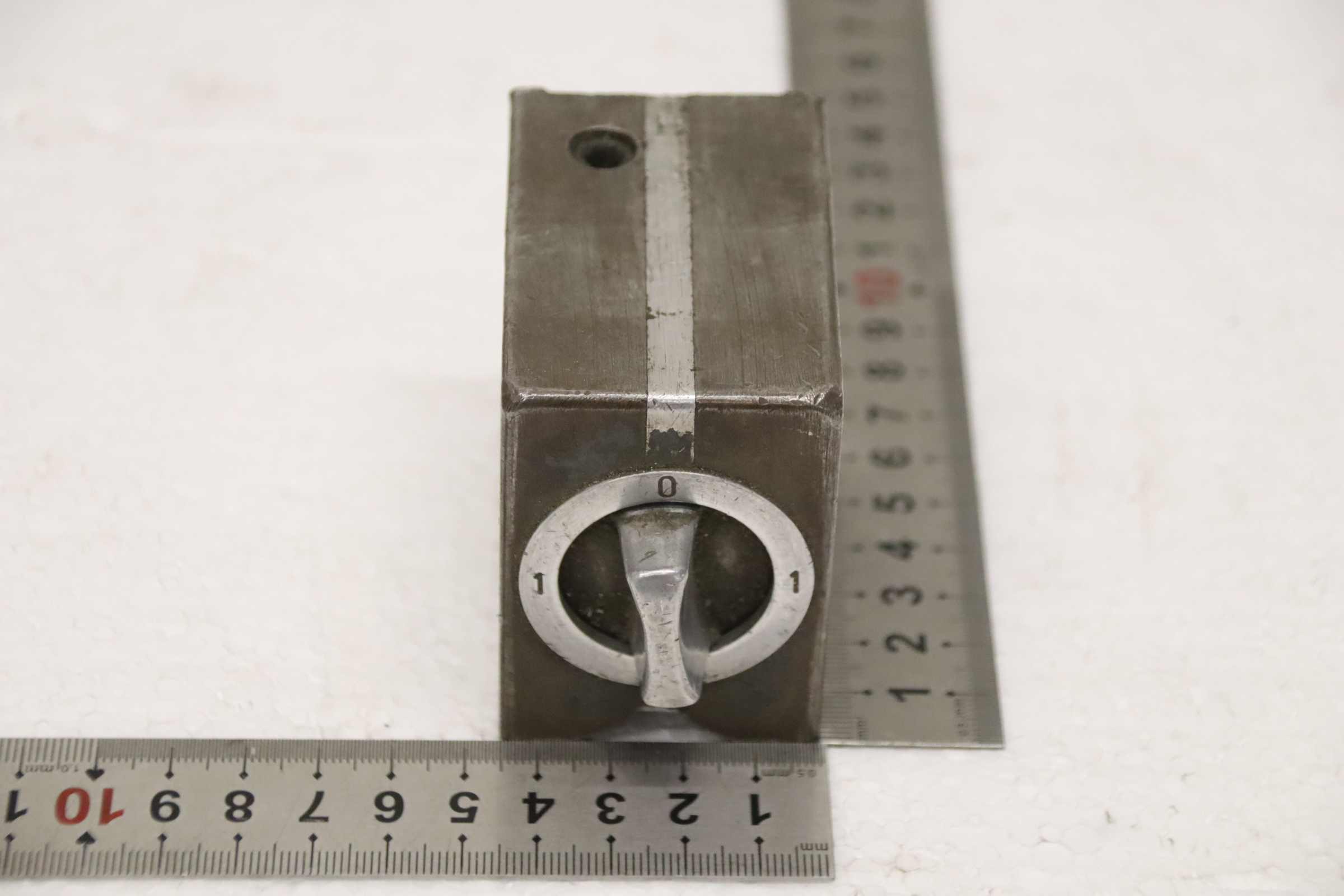 Magnetprisma von unbekannt - 82/45/H63 mm – Bild 3