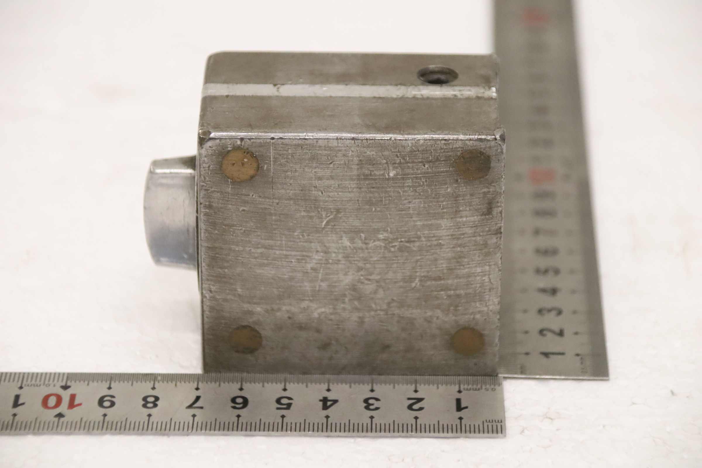 Magnetprisma von unbekannt - 82/45/H63 mm – Bild 5