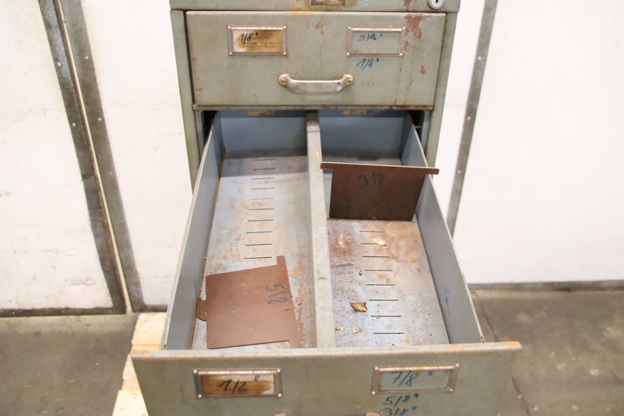 Werkzeugschrank Schubladenschrank von unbekannt - 420/625/H1350 mm – Bild 5