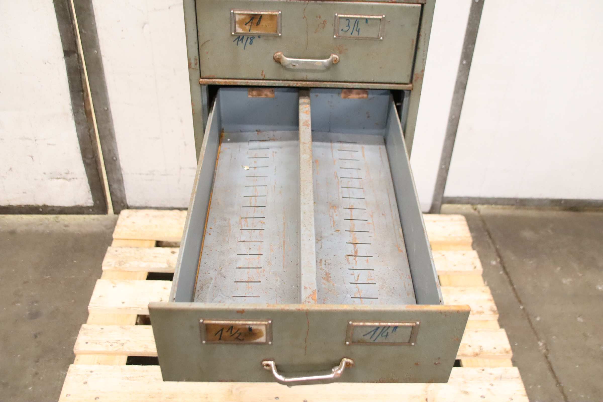 Werkzeugschrank Schubladenschrank von unbekannt - 420/625/H1350 mm – Bild 7
