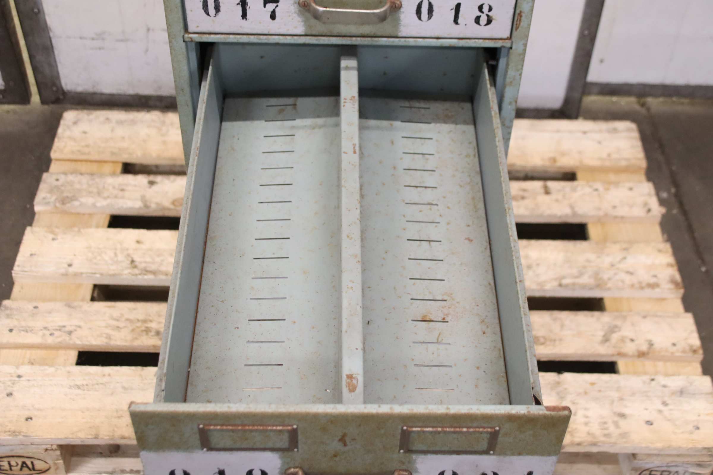 Werkzeugschrank Schubladenschrank von unbekannt - 420/625/H1350 mm – Bild 8