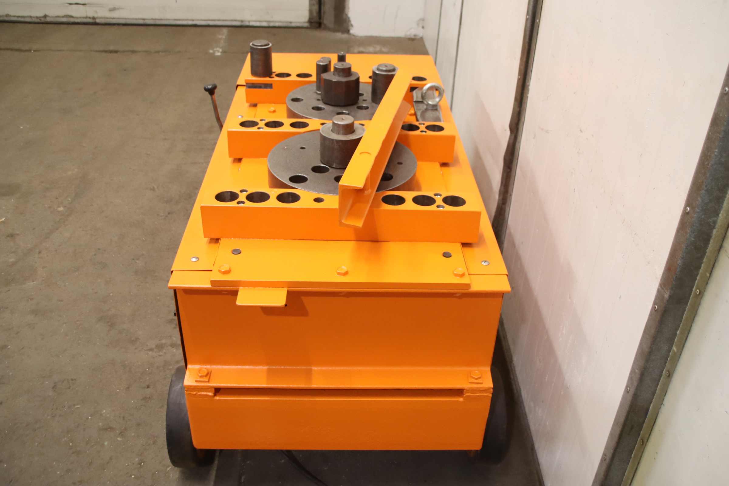 Betonstahl Biegemaschine 50 mm von VEM** - hydraulisch – Bild 4