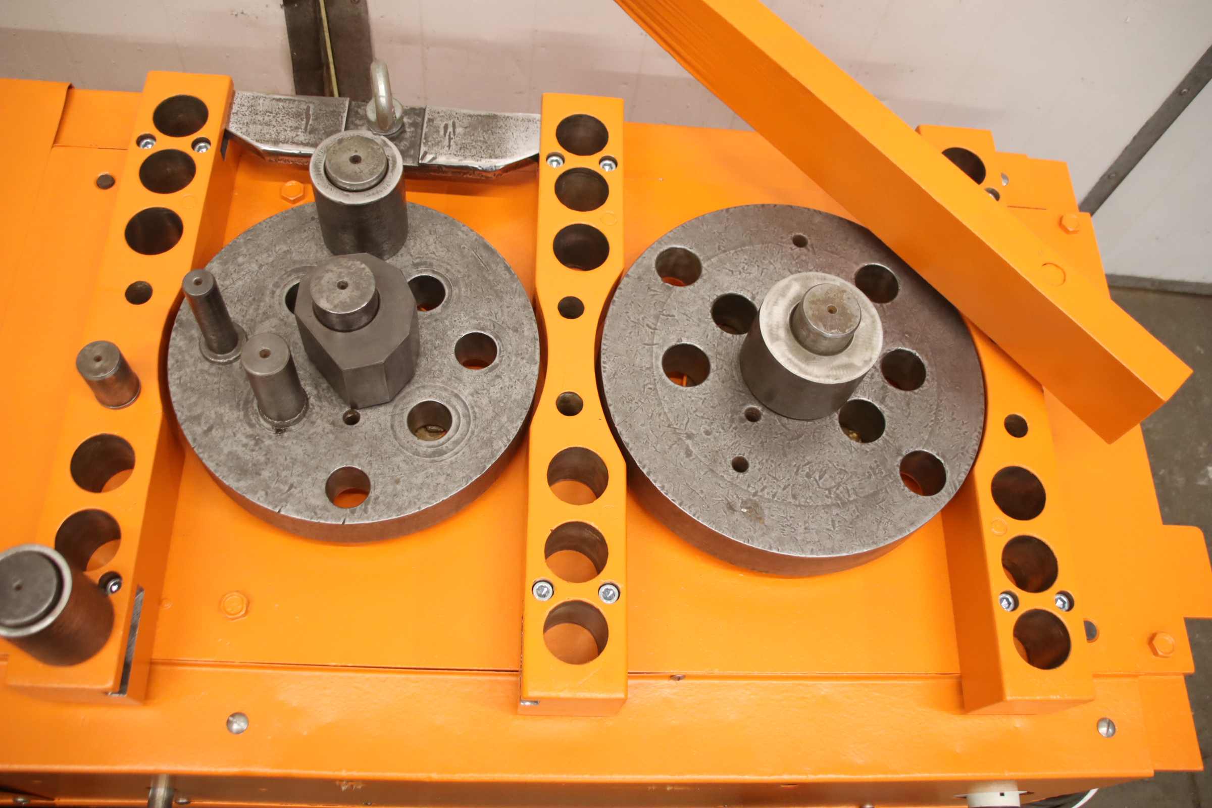 Betonstahl Biegemaschine 50 mm von VEM** - hydraulisch – Bild 5