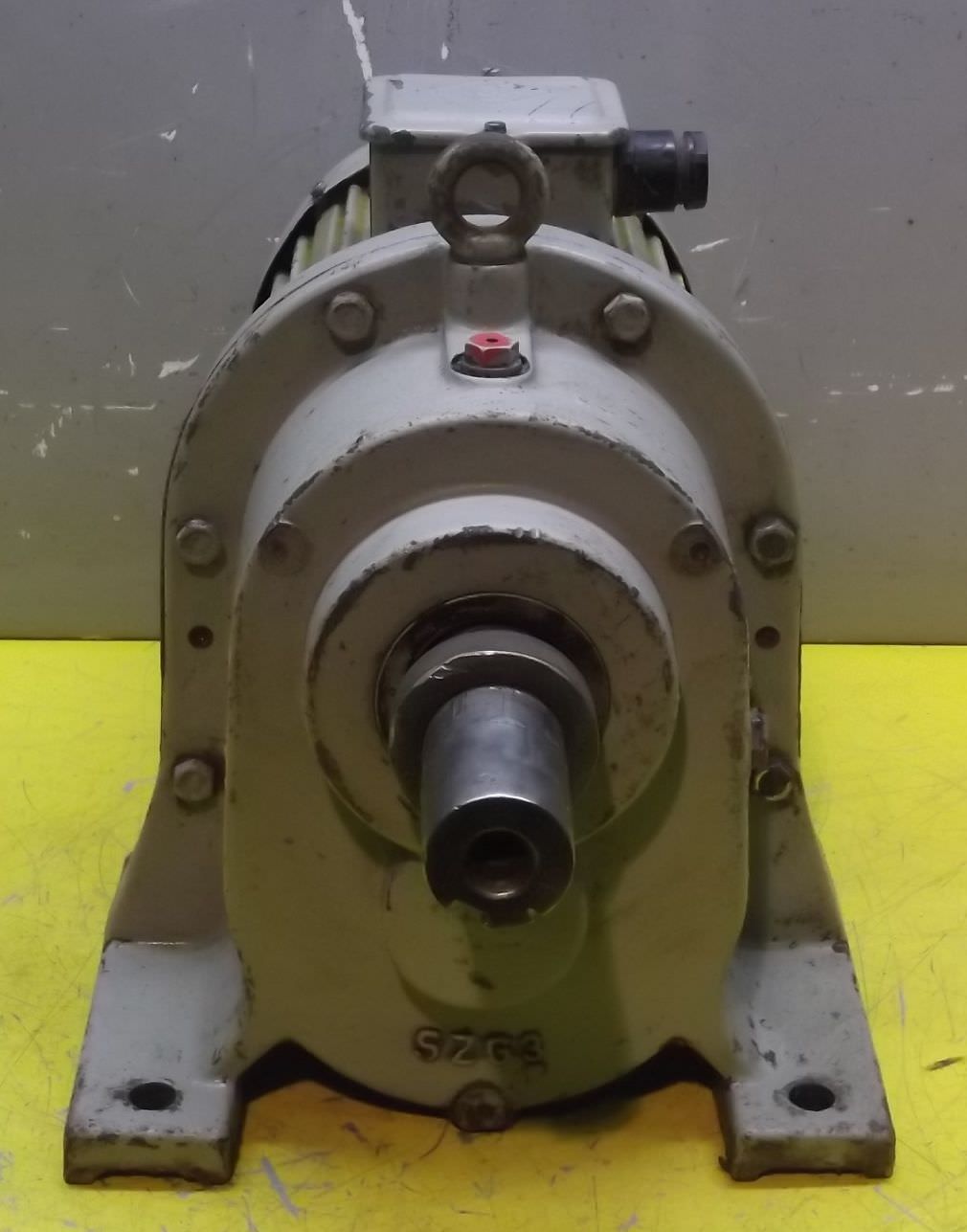 Getriebemotor 0,6 kW 25 U/min von VEM - Z3KR90,2/6/S – Bild 3