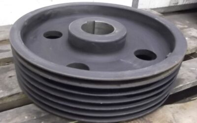 Alternative view of Keilriemenscheibe 6-rillig von Guss - SPB 450-6 (17 mm)